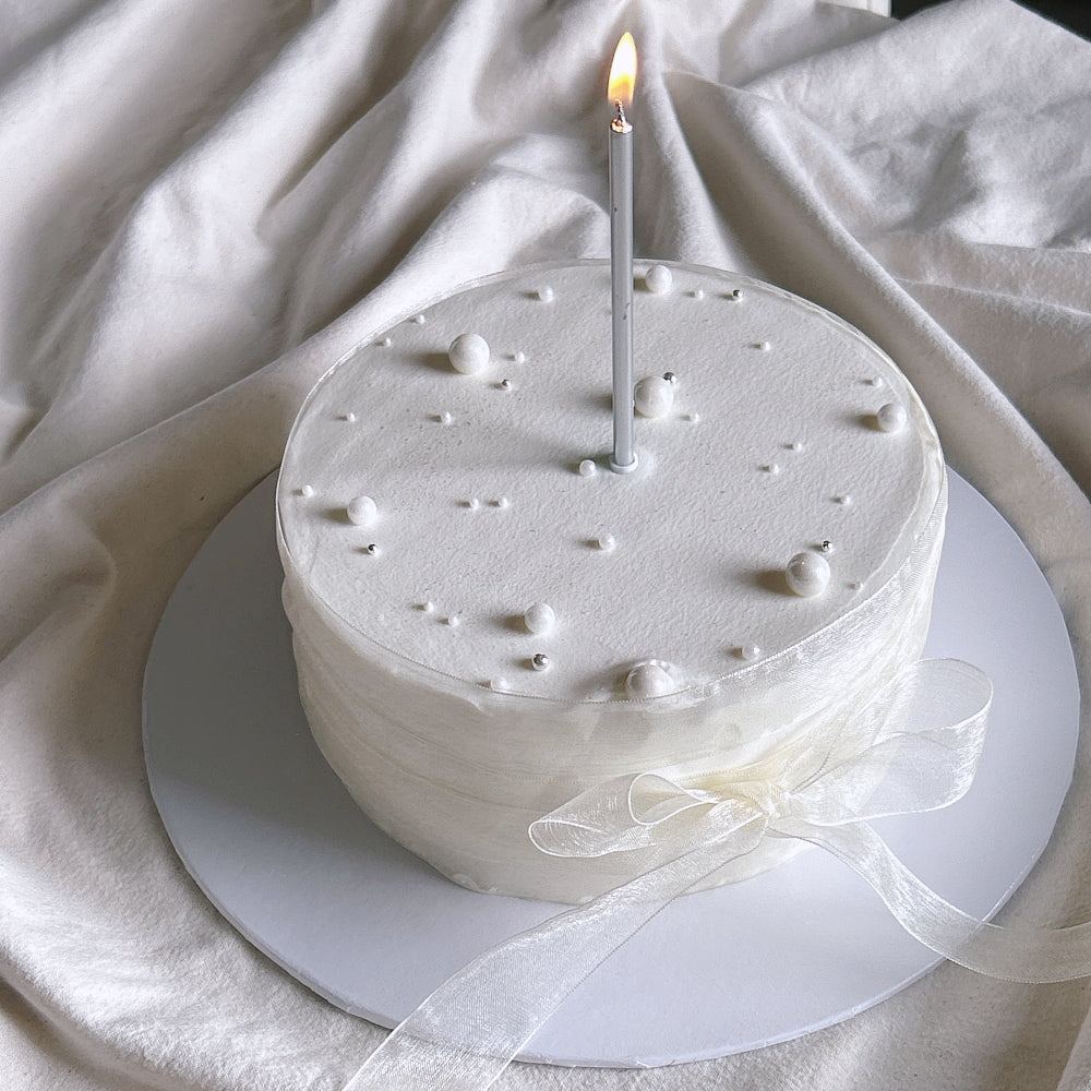 SILK RIBBON CAKE