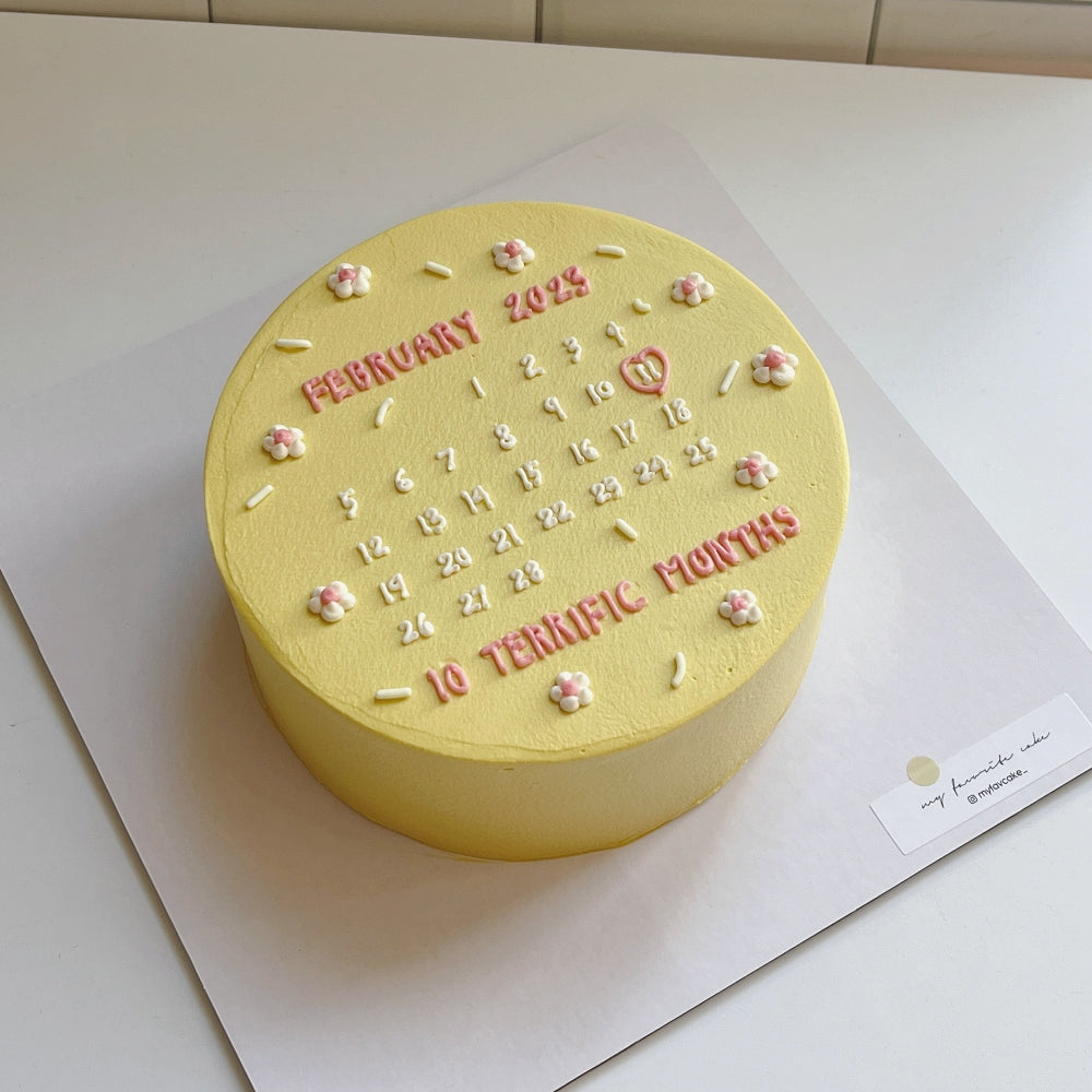 SIMPLE CALENDAR CAKE