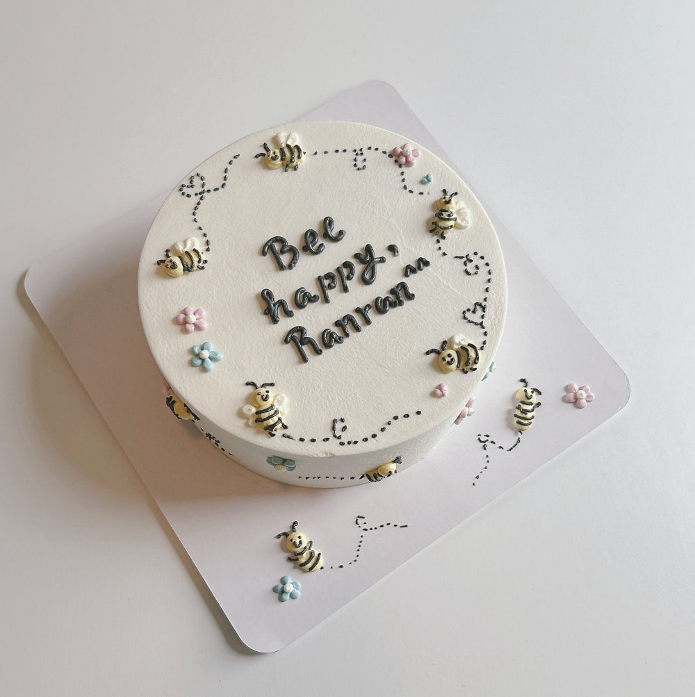 BEE GENDER REVEAL CAKE