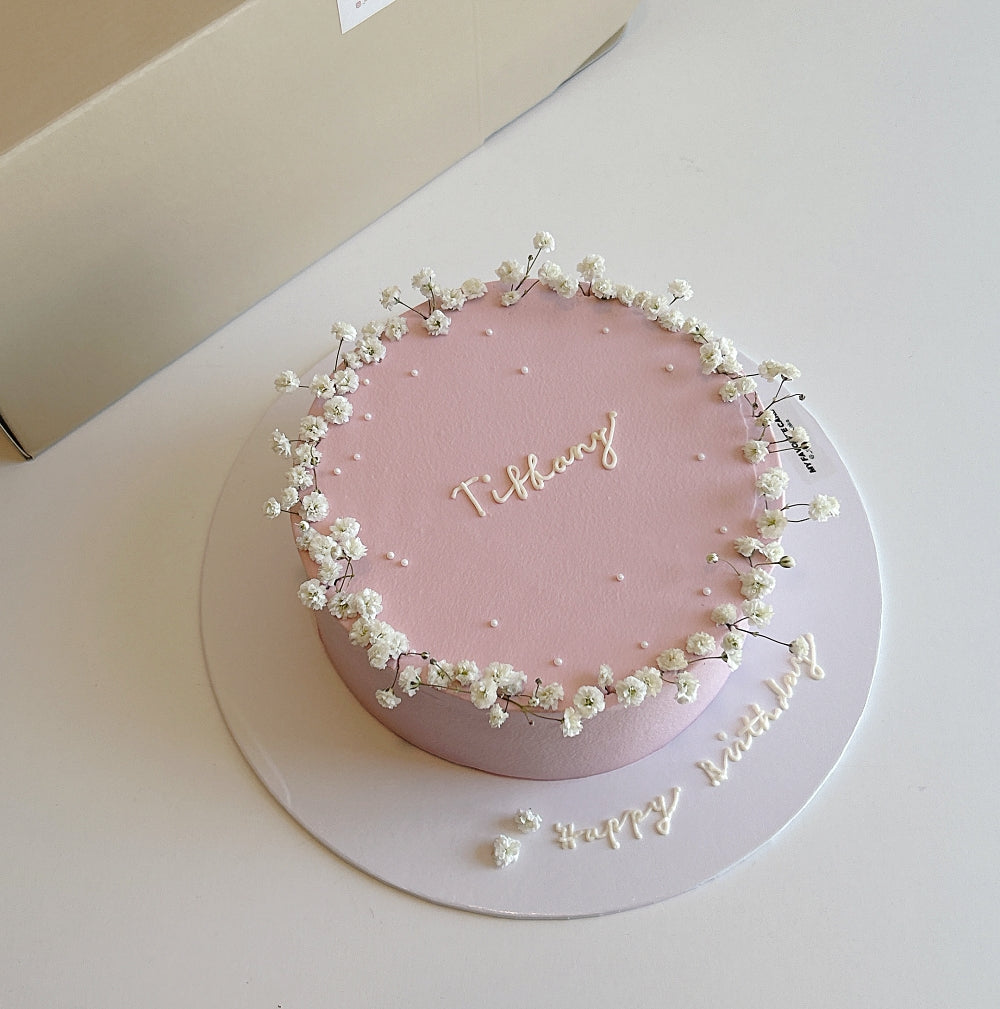 BABY'S BREATH CAKE