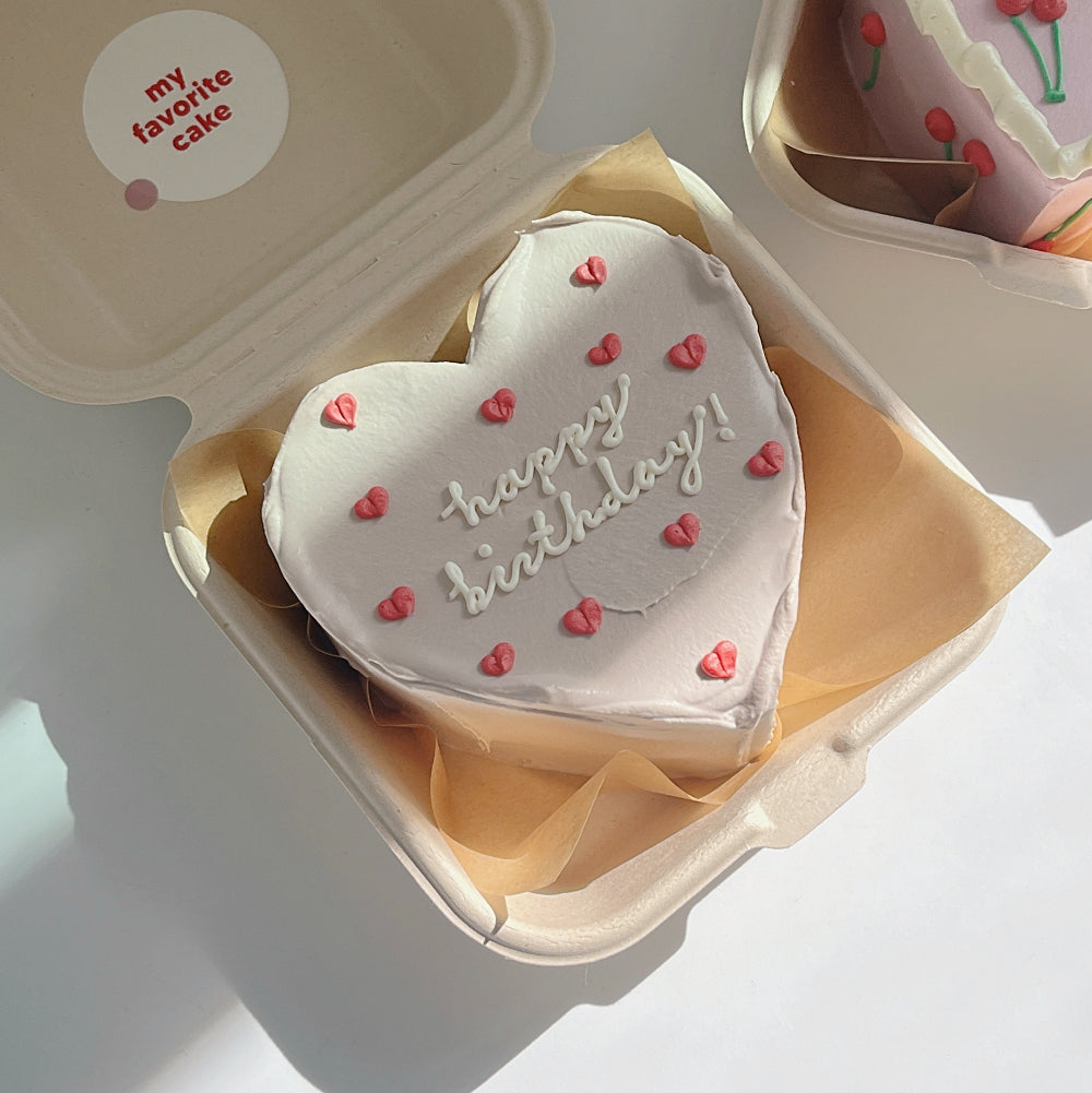 LOVE HEART BOX CAKE